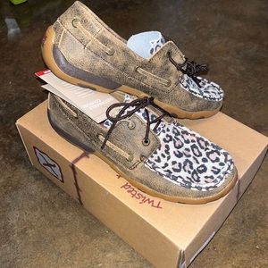 Twisted X leopard shoes women’s size 8